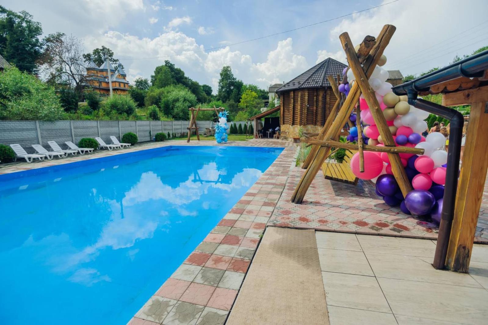 Hotel & Restaurant Complex Hap-Ok Brodki Bagian luar foto